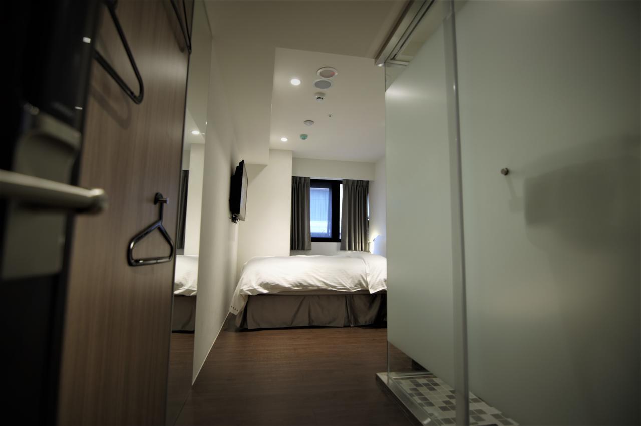 泊居旅店二館 Oursinn Hotel 2 Taipei Exteriör bild