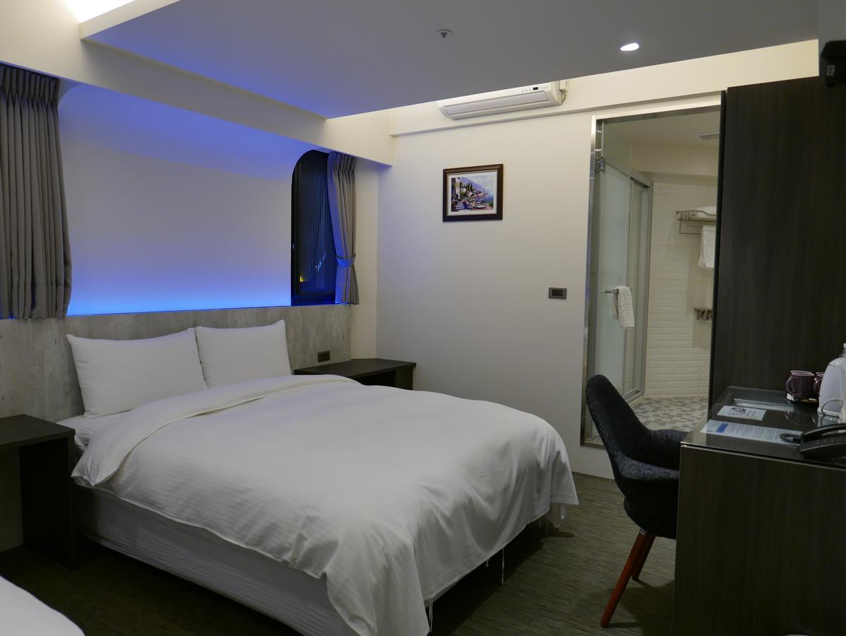 泊居旅店二館 Oursinn Hotel 2 Taipei Exteriör bild